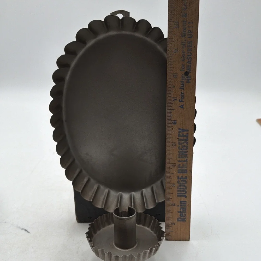 Vintage Tin Oval Reflector Crimped Wall Sconce Candle Holder Prim Folk Decor